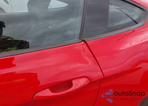 2016 Ford Mustang V6 z USA, uszkodzony, nr VIN 1FA6P8AM7G5247511